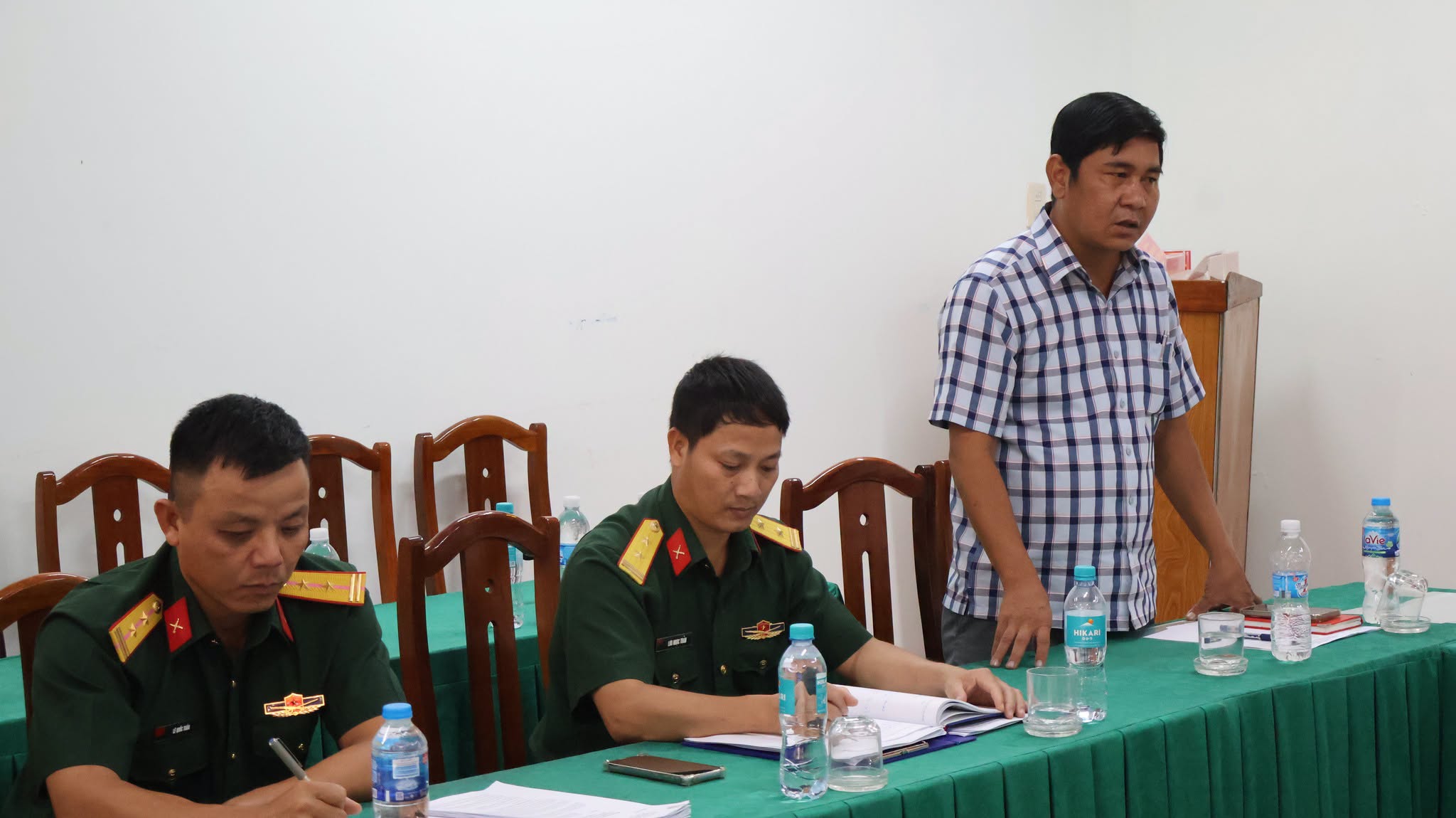 Triển khai kế hoạch lấy mẫu hài cốt liệt sĩ chưa xác định được thông tin trong nghĩa trang liệt sĩ trên địa bàn phường để giám định ADN