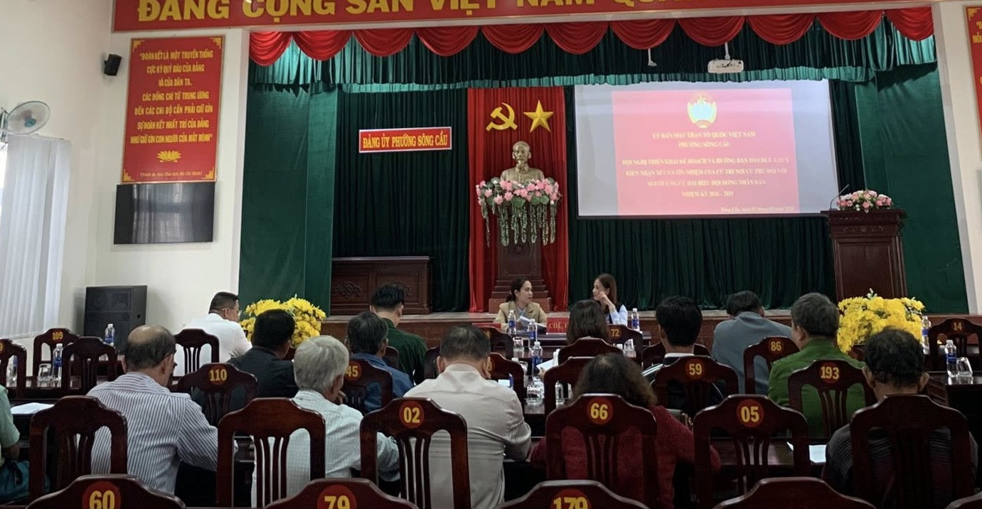 Triển khai kế hoạch và hướng dẫn tổ chức lấy ý kiến nhận xét và tín nhiệm của cử tri nơi cư trú đối với người ứng cử đại biểu hội đồng nhân dân nhiệm kỳ 2026 - 2031